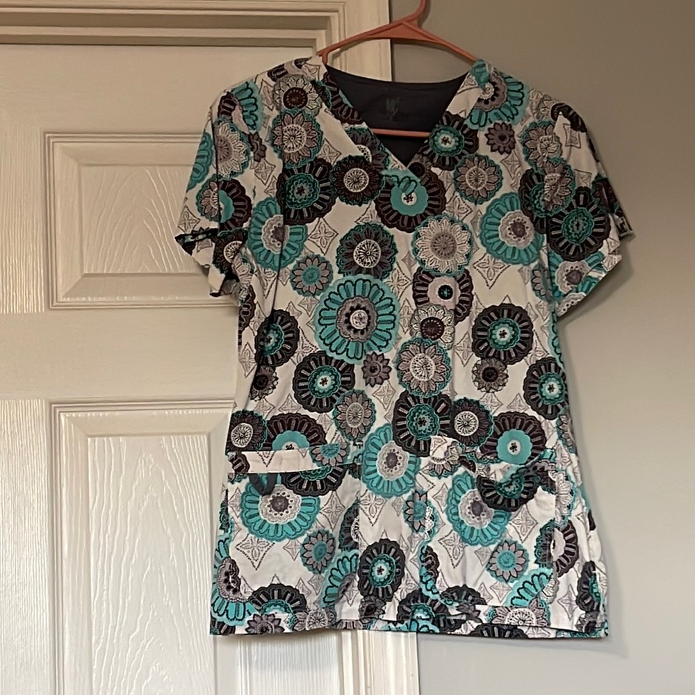 Scrub Top